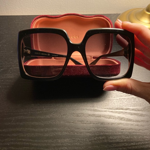 Gucci Oversized Square Sunglasses - gradient black/gray lenses